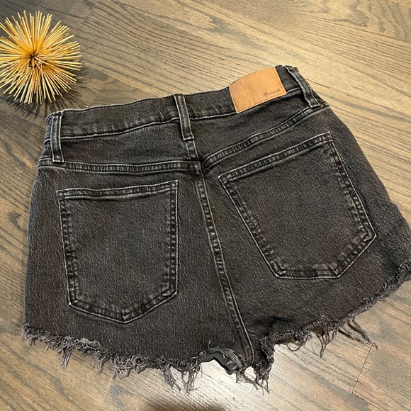 Madewell The Perfect Vintage Jean Cut-Off Shorts Black Size 27 - Picture 7 of 7
